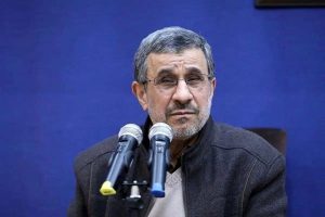 محمود احمدی نژاد از صدا و سیما وقت دفاع از خود خواست