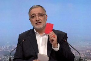 علیرضا زاکانی در مناظره انتخابات ریاست جمهوری کارت قرمز نشان داد